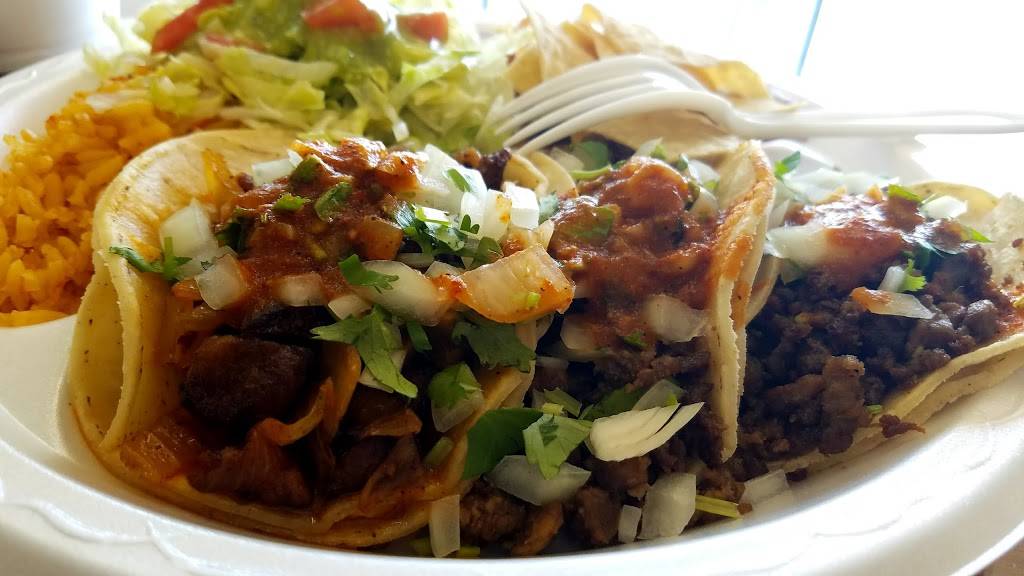 Tacos El Cosas | restaurant | 21915 Devonshire St, Chatsworth, CA 91311, USA | 8187182521 OR +1 818-718-2521