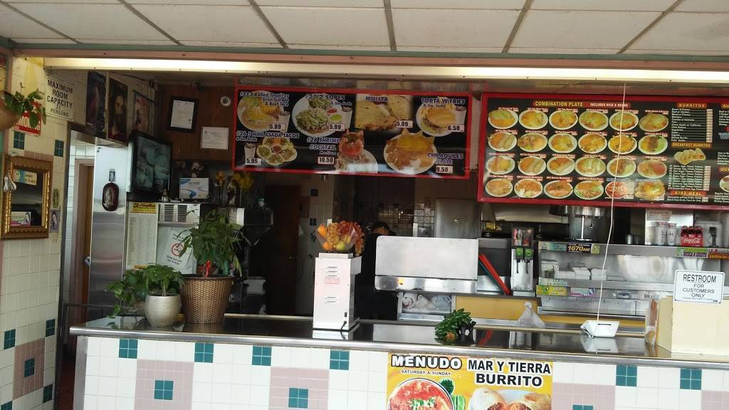 Alamillas Mexican Food | restaurant | 841 N Main St, Corona, CA 92880, USA | 9512799854 OR +1 951-279-9854