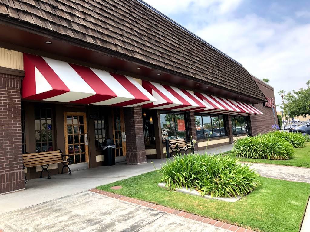 TGI Fridays | restaurant | 2625 E Eastland Ctr Dr, West Covina, CA 91791, USA | 6263316393 OR +1 626-331-6393