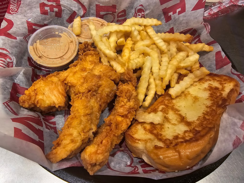 Raising Canes Chicken Fingers | restaurant | 90 Pleasant Valley St Suite 650, Methuen, MA 01844, USA | 9788482162 OR +1 978-848-2162