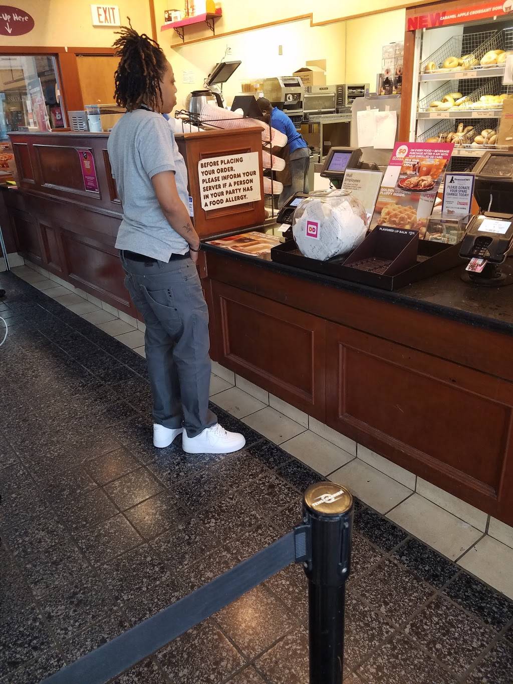 Dunkin | bakery | 9520 Carousel Ctr. Dr Carousel Mall, Unit 9520, Syracuse, NY 13290, USA | 3154760747 OR +1 315-476-0747