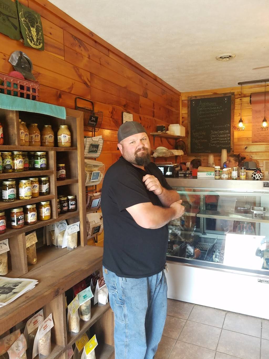 Hungarian Smokehouse | meal takeaway | 534 N Eighty Eight Rd, Carmichaels, PA 15320, USA | 7249667704 OR +1 724-966-7704