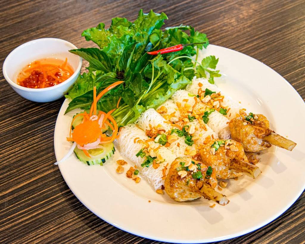 Bep Viet | restaurant | 3000 Annandale Rd Ste 102, Falls Church, VA 22042, USA | 7033451103 OR +1 703-345-1103