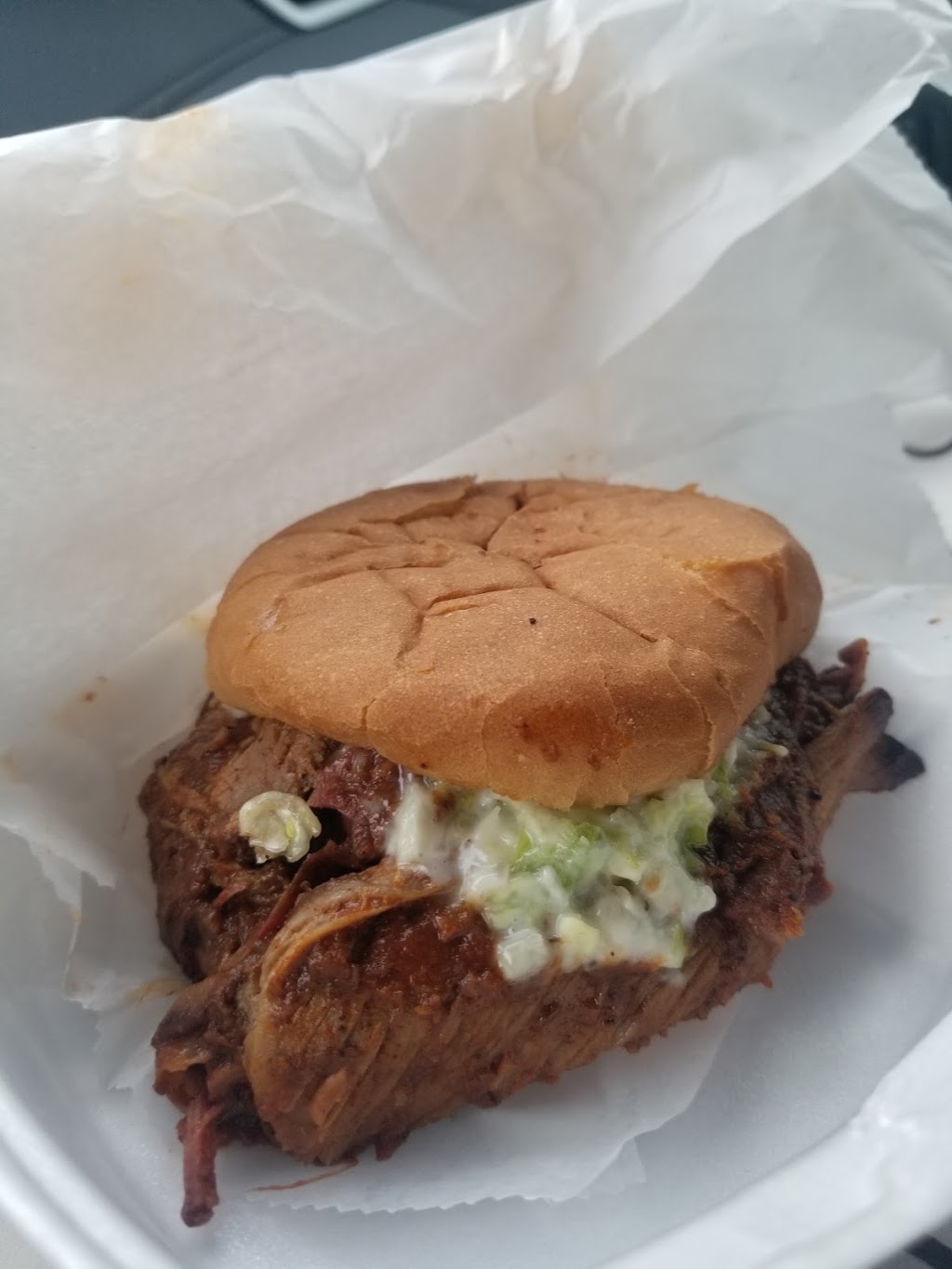 Craig Bros Cafe | restaurant | 15 W Walnut St, De Valls Bluff, AR 72041, USA | 8709982616 OR +1 870-998-2616