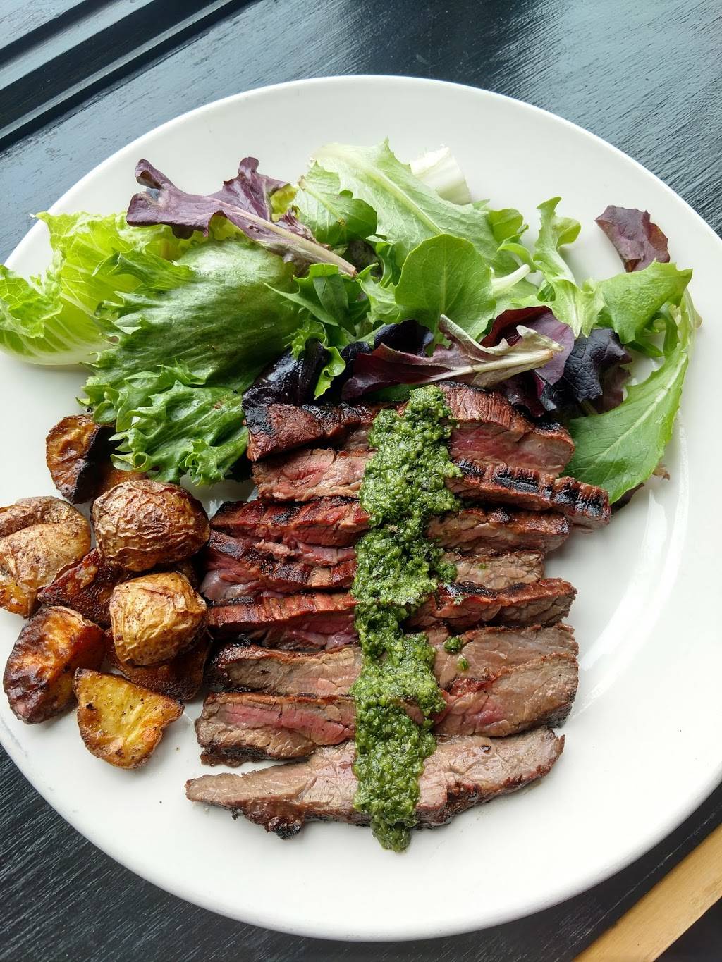 Haze Smokehouse | restaurant | 159 Bucklin St, Lasalle, IL 61301, USA | 8157808374 OR +1 815-780-8374