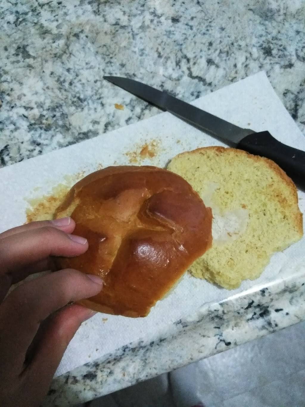 Karinas Bakery & Restaurant | restaurant | 7027 Annapolis Rd, Hyattsville, MD 20784, USA | 2406158144 OR +1 240-615-8144