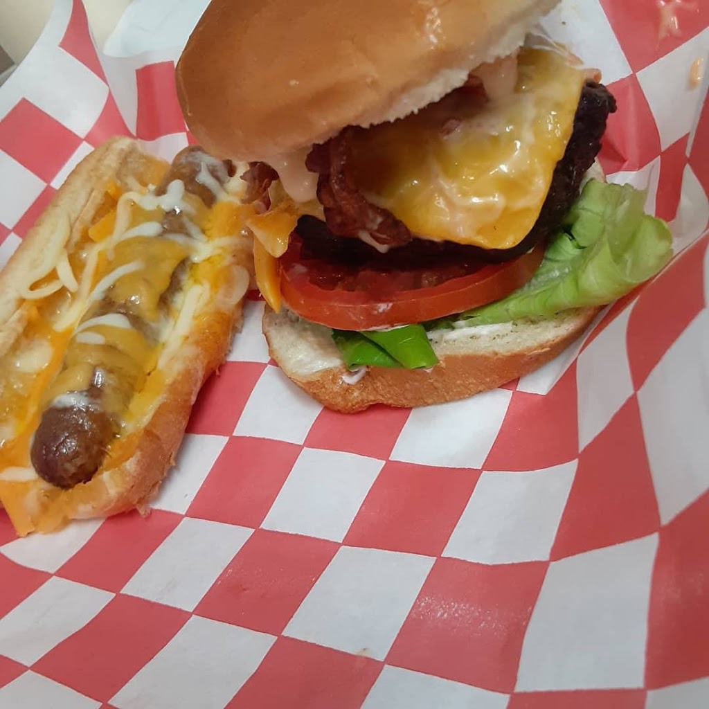 Loaded LunchBox | restaurant | 1046 E New York Ave, DeLand, FL 32724, USA | 3862795801 OR +1 386-279-5801