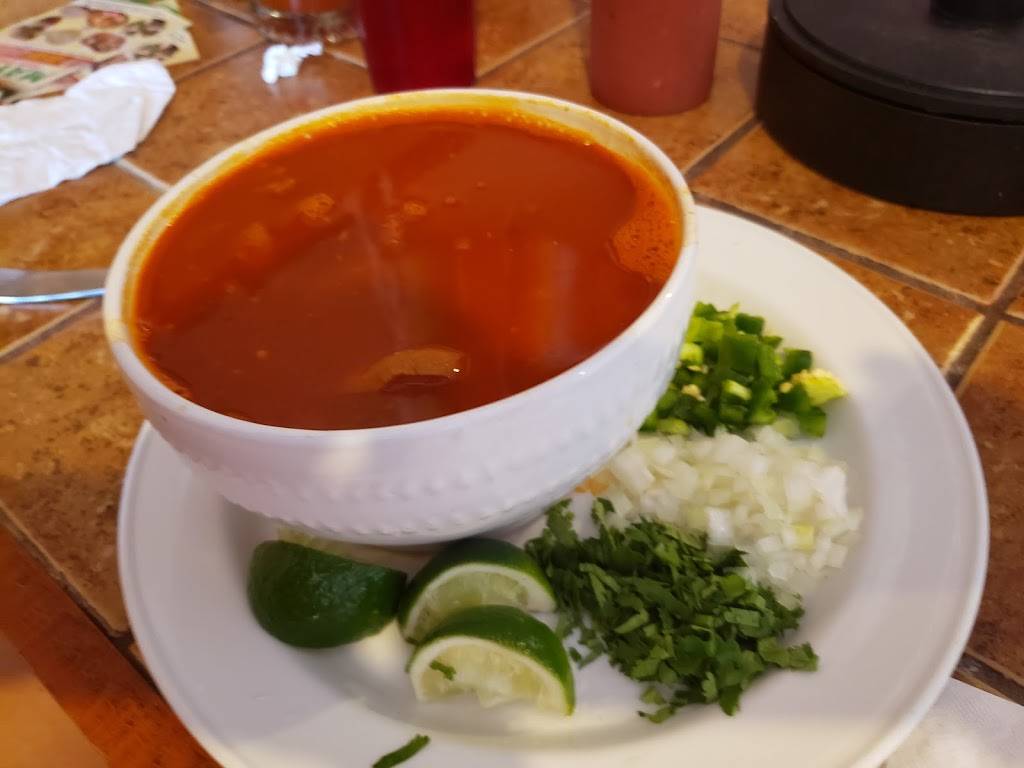 LA FUENTE BAR & RESTAURANT | restaurant | 1166 E Vine St, Kissimmee, FL 34744, USA | 4078470667 OR +1 407-847-0667