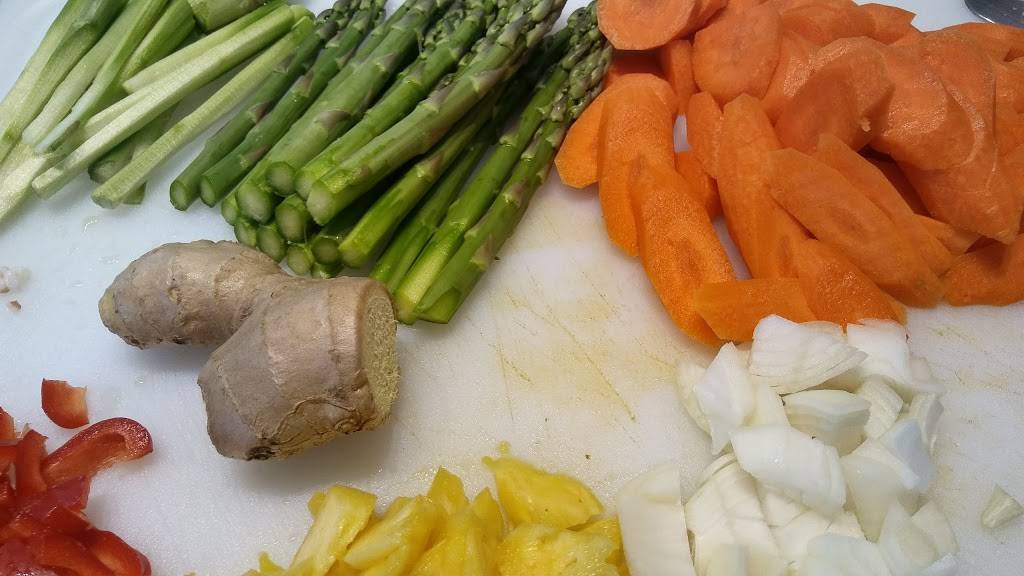 The Mustang Grill and Bar | restaurant | 13232 FL-45, Archer, FL 32618, USA | 3524953100 OR +1 352-495-3100