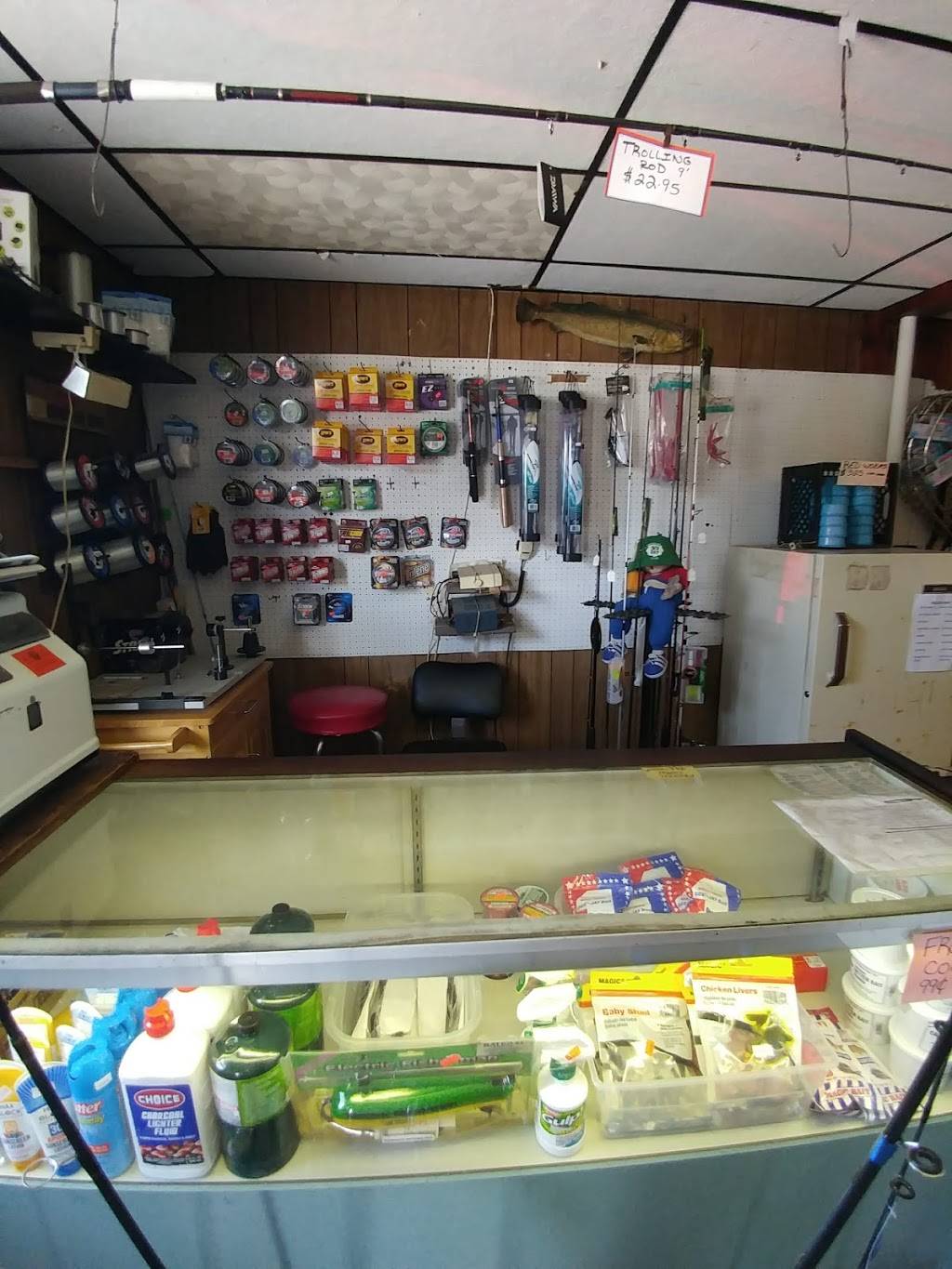 Park Bait Co | restaurant | 600 W Montrose Ave, Chicago, IL 60613, USA | 7732712838 OR +1 773-271-2838