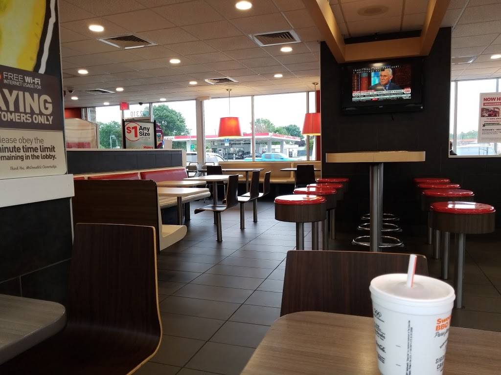McDonalds | cafe | 2306 And 2310, Mechanicsville Turnpike, Richmond, VA 23223, USA | 8046433180 OR +1 804-643-3180