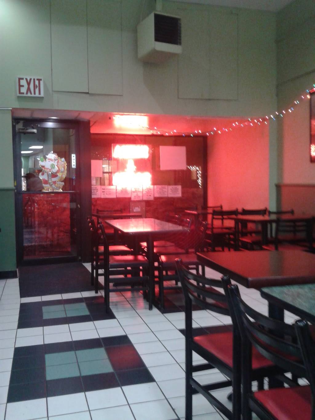 Ginos Pizza | restaurant | 81 Catherine St, New York, NY 10038, USA | 2129644533 OR +1 212-964-4533