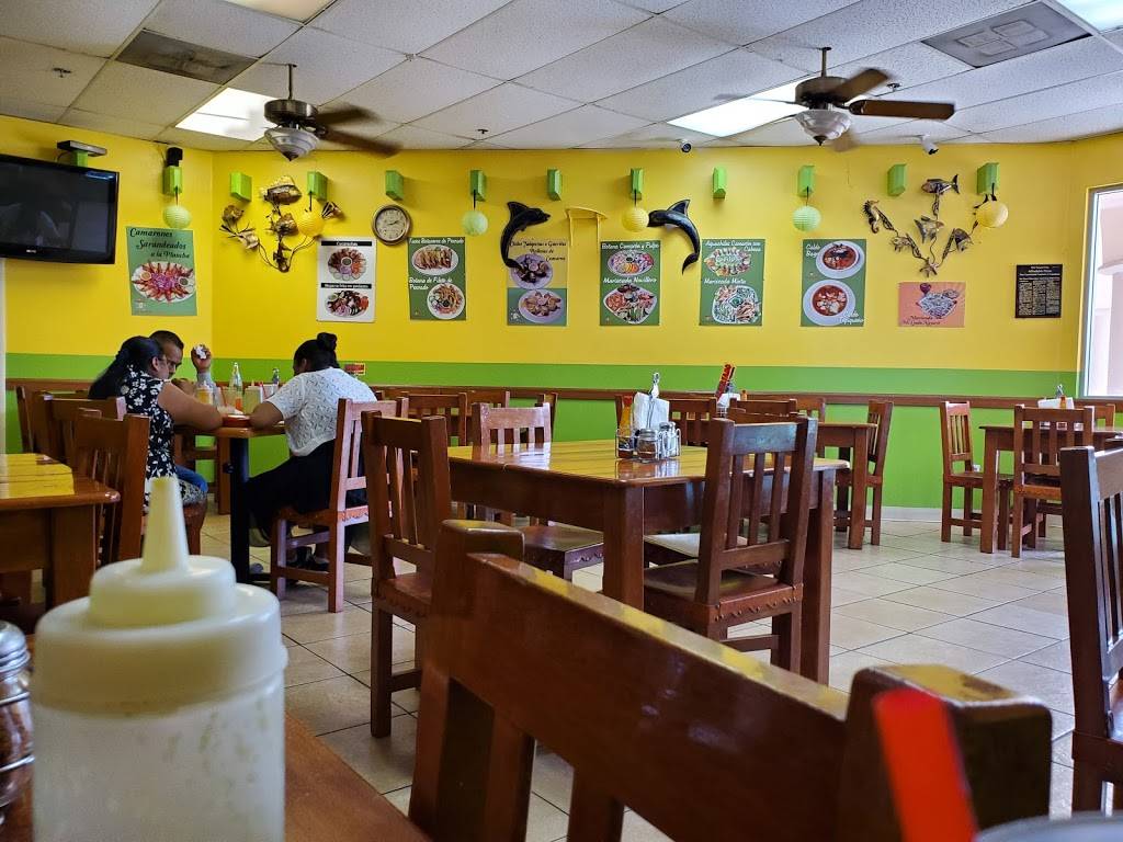 Don Tacorriendo | restaurant | 13900 Palm Dr, Desert Hot Springs, CA 92240, USA | 7603298467 OR +1 760-329-8467