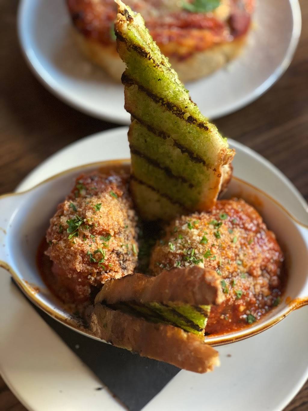 Losanti | restaurant | 1401 Race St, Cincinnati, OH 45202, USA | 5132464213 OR +1 513-246-4213