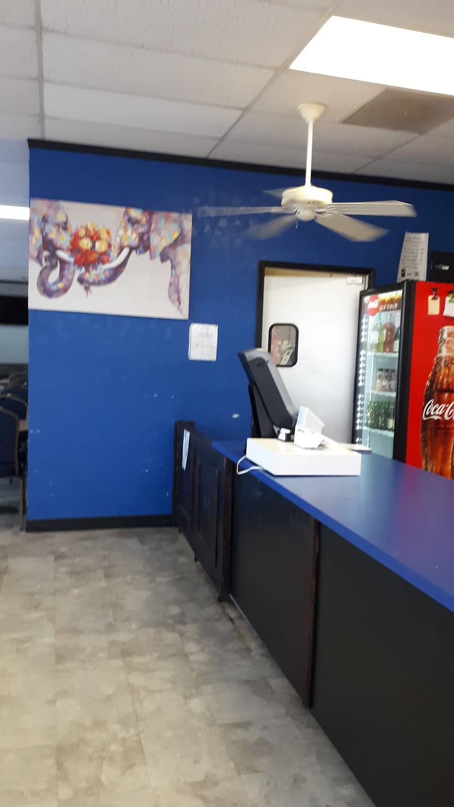 Cafe de vivre african restaurant | restaurant | 14165 Bissonnet St ste P, Houston, TX 77083, USA | 8326657757 OR +1 832-665-7757