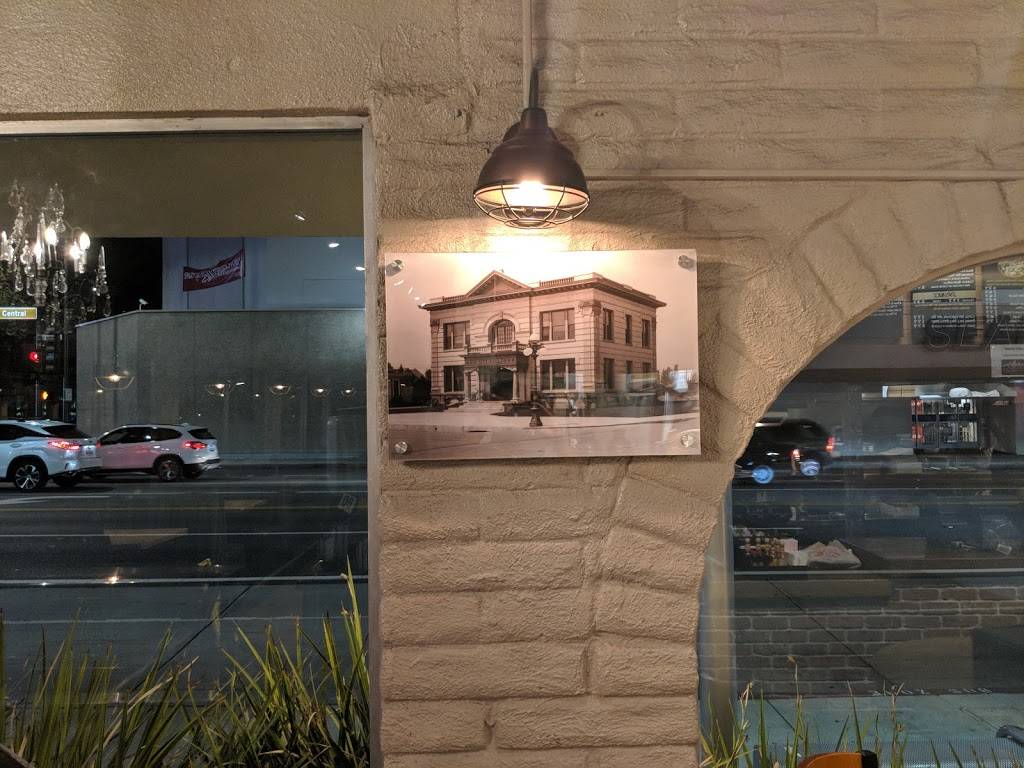 Everest | restaurant | 241 N Central Ave, Glendale, CA 91203, USA | 8185509401 OR +1 818-550-9401