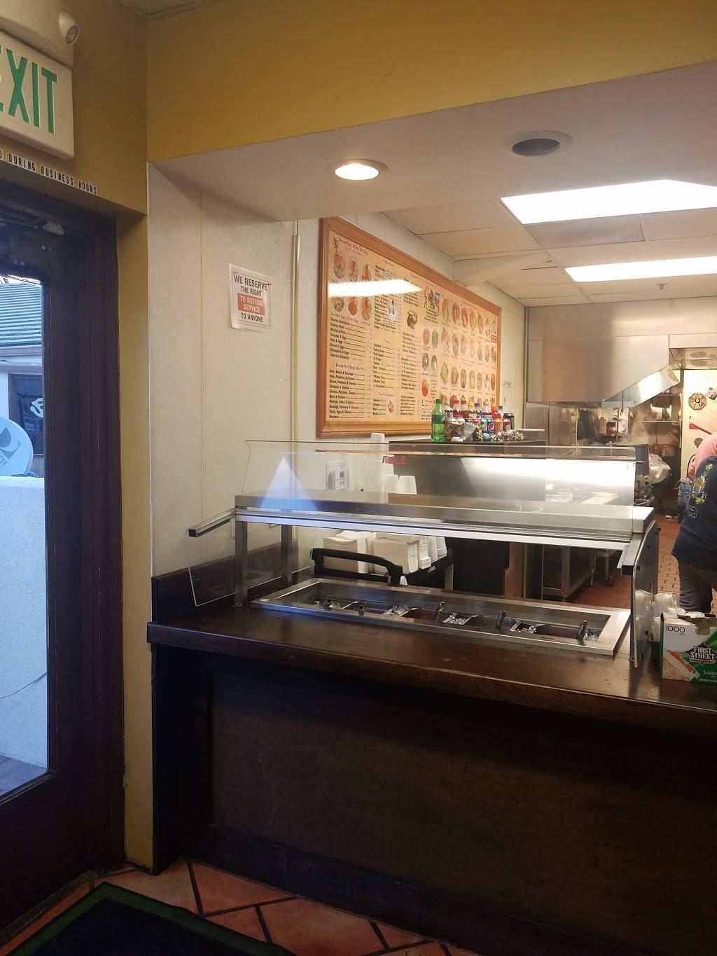 Jilbertos Taco Shop | restaurant | 27523 Ynez Rd, Temecula, CA 92591, USA | 9512949035 OR +1 951-294-9035