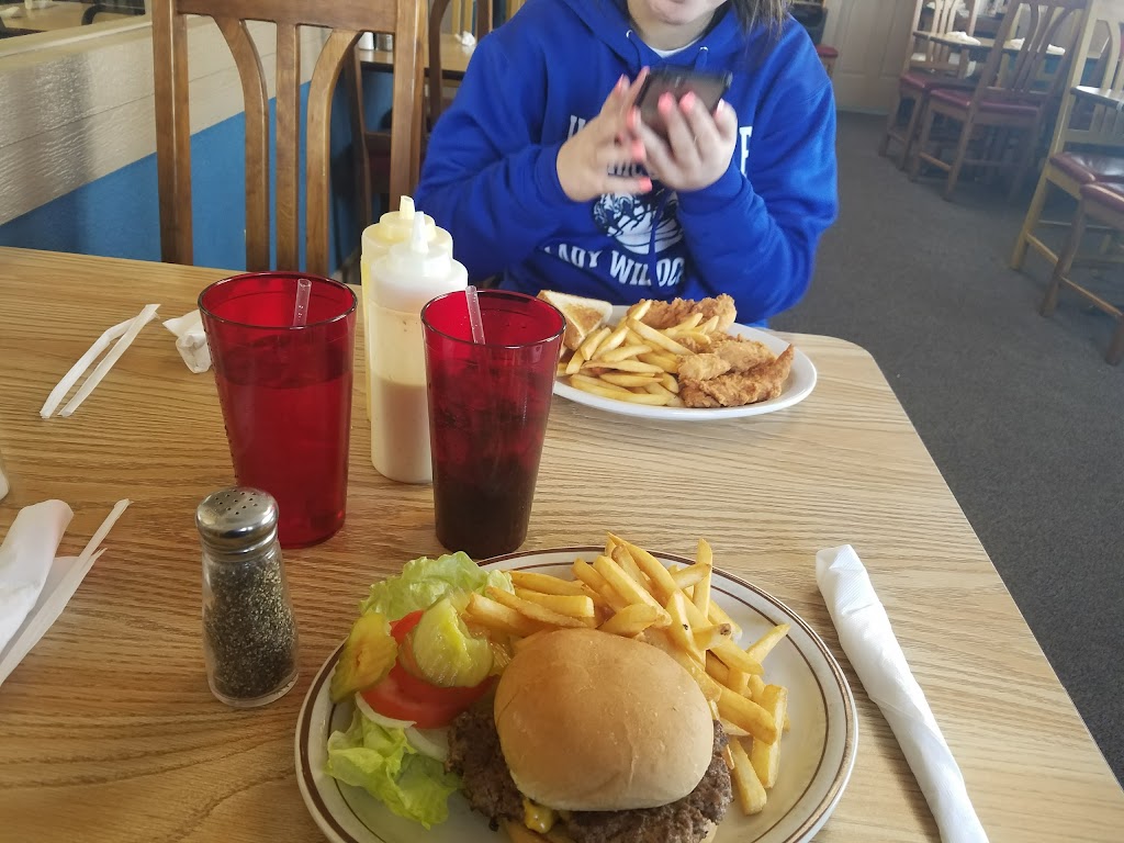 Grays Cafe | cafe | 200 S, Old Hwy 71, Adrian, MO 64720, USA | 8162978877 OR +1 816-297-8877