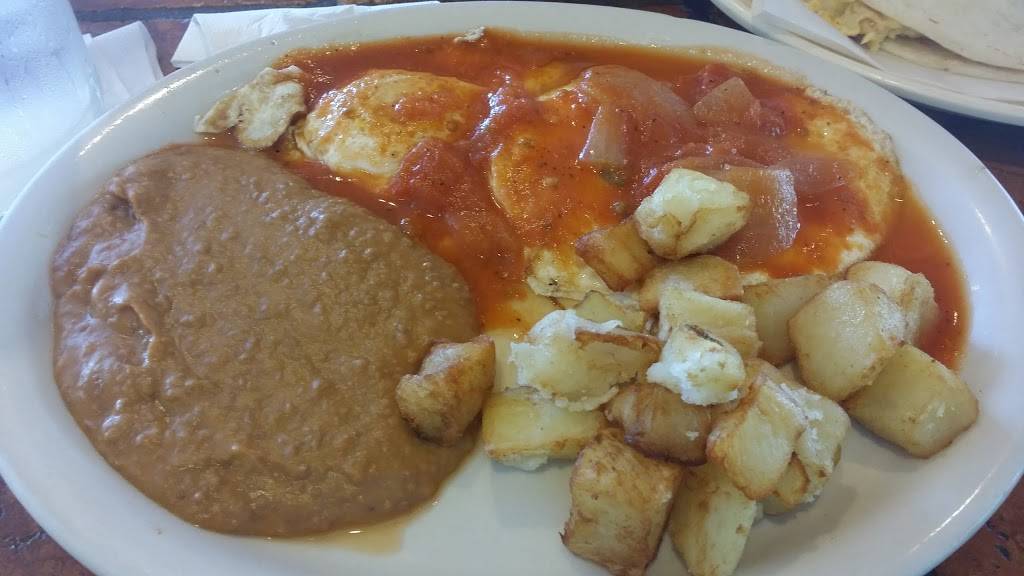 Hacienda Patron Taqueria Y Restaurant | restaurant | 459 McCarty Rd, San Antonio, TX 78216, USA | 2103663421 OR +1 210-366-3421