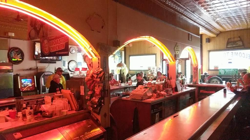 D & Ds Pub | restaurant | 10964 Co Hwy C, Hillsboro, WI 54634, USA | 6085284312 OR +1 608-528-4312