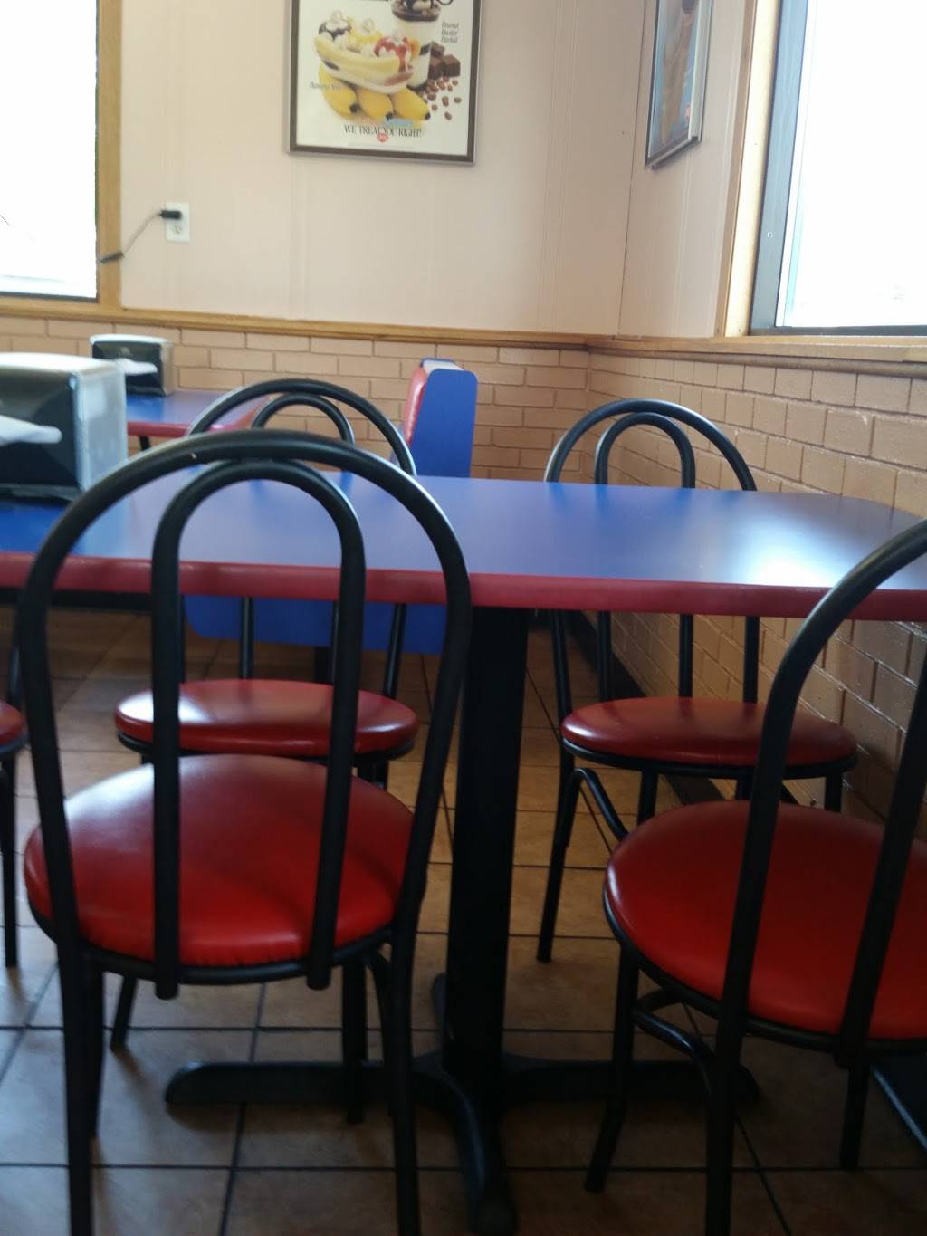 Dairy Queen Store | restaurant | 1403 Superior St, Webster City, IA 50595, USA | 5158322051 OR +1 515-832-2051