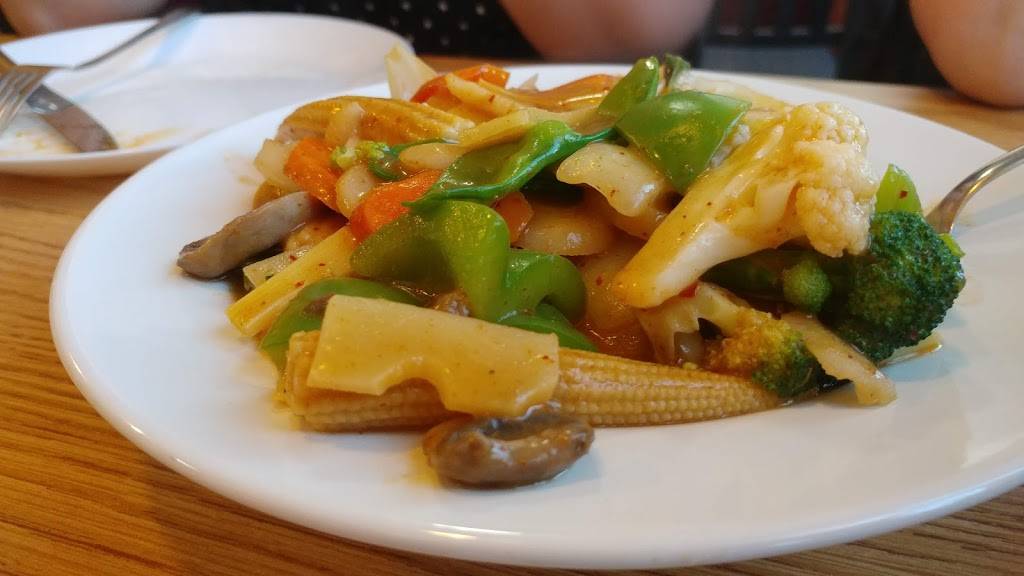 So Good Restaurant Inc | restaurant | 717 Somerset St W, Ottawa, ON K1R 6P7, Canada | 6132330138 OR +1 613-233-0138