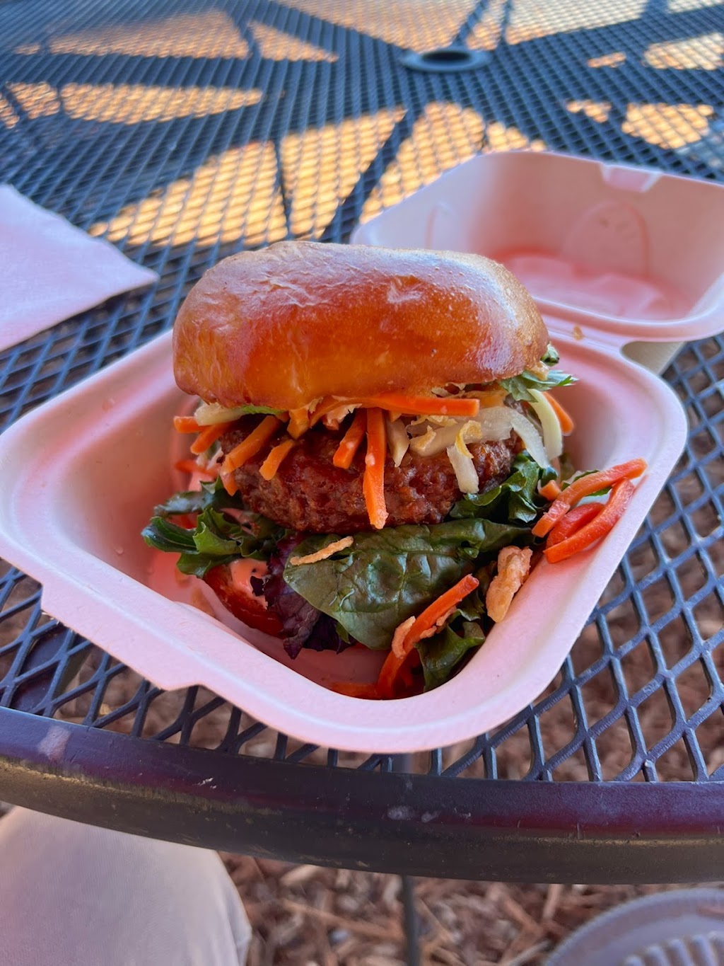 Mountain Lotus Provisions | restaurant | 10124 E St, Truckee, CA 96161, USA | 5303009446 OR +1 530-300-9446