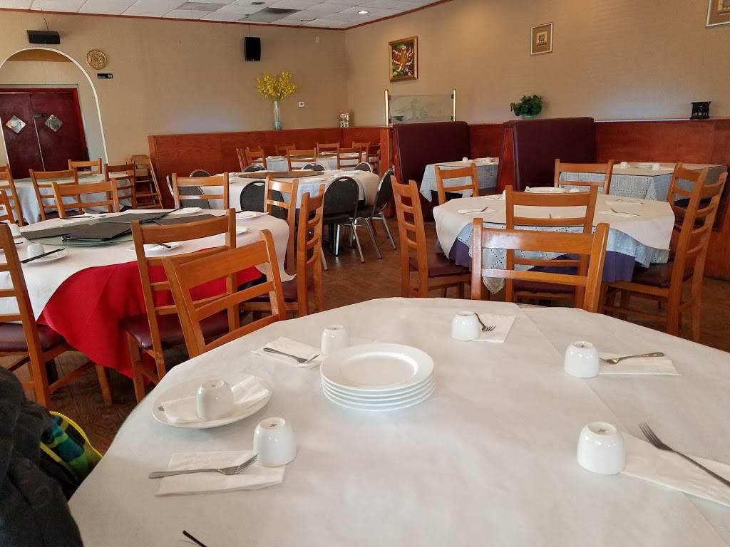 Yus Bistro | restaurant | 658 IL-59, Naperville, IL 60540, USA | 6308486998 OR +1 630-848-6998