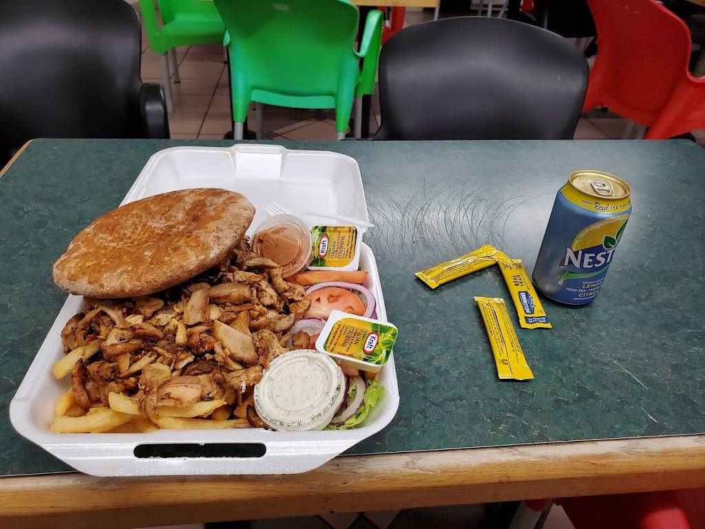 Champion Pizza - Montréal-Nord | restaurant | 5412 Rue de Charleroi, Montréal-Nord, QC H1G 3A3, Canada | 5143269999 OR +1 514-326-9999