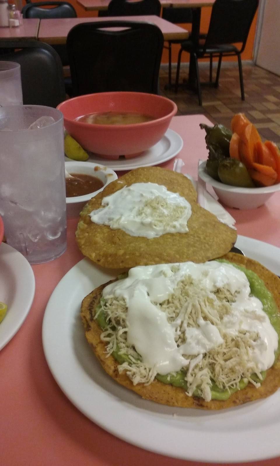 La Siberia Mexican Restaurant | restaurant | 3018 Fredericksburg Rd, San Antonio, TX 78201, USA | 2107357788 OR +1 210-735-7788