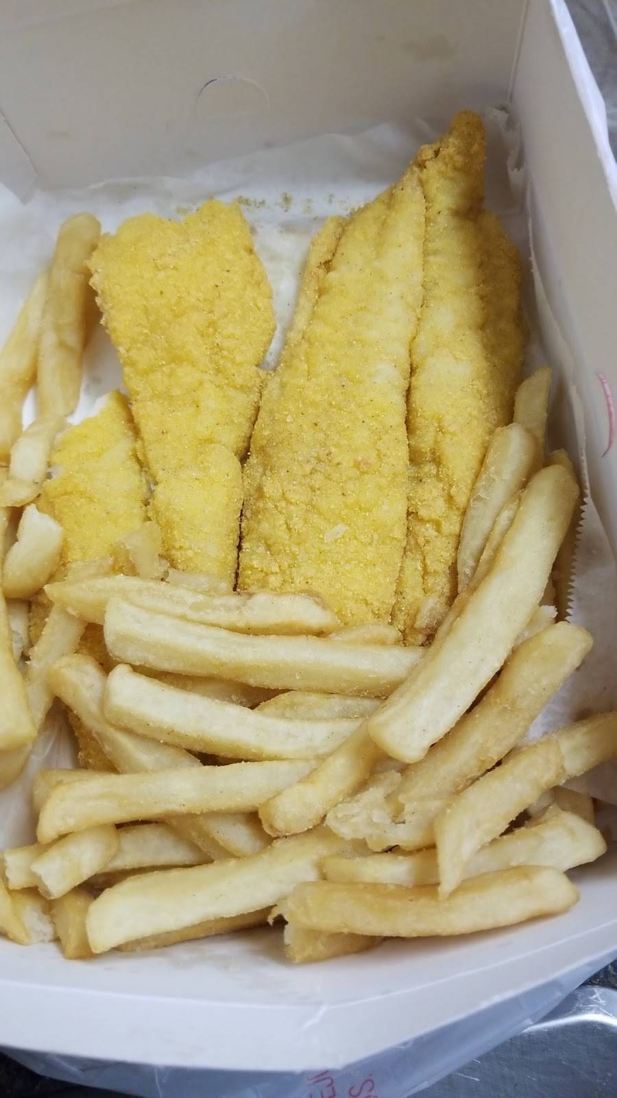 Hip Hop Fish & Chicken | restaurant | 7998 Crain Hwy, Glen Burnie, MD 21061, USA | 4108621010 OR +1 410-862-1010