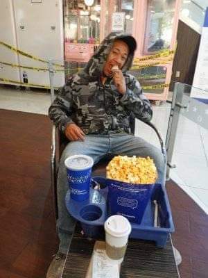 TORTAS GIGANTES EL MONJE LOCO, AL ESTILO DF | restaurant | Central / 42nd, Los Angeles, CA 90011, USA | 3237369569 OR +1 323-736-9569