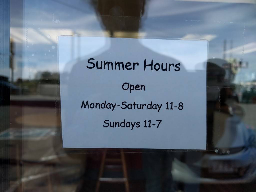 Spartan Drive In | restaurant | 9902 270th St NW, Stanwood, WA 98292, USA | 3606298988 OR +1 360-629-8988