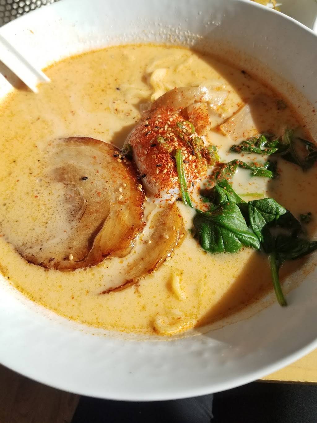 Asuka Ramen & Poke | restaurant | 3103 E Colfax Ave, Denver, CO 80206, USA | 7205506651 OR +1 720-550-6651