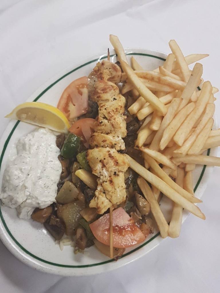 Northway Family Restaurant | restaurant | 205 N Front St, Belleville, ON K8P 3C3, Canada | 6139627119 OR +1 613-962-7119