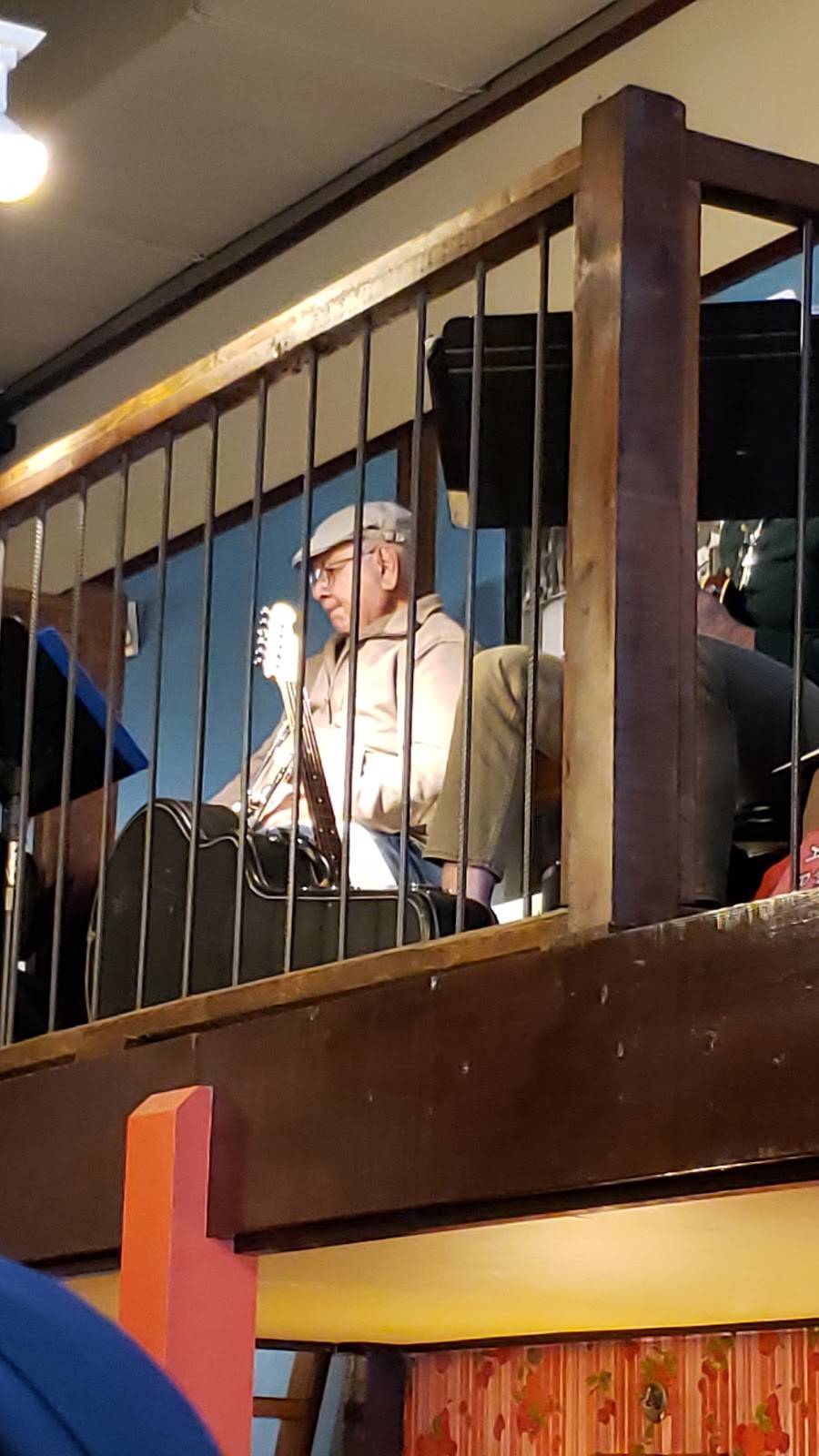 Potbelly Sandwich Shop | restaurant | 2222 McKinney Ave, Dallas, TX 75201, USA | 2143031007 OR +1 214-303-1007