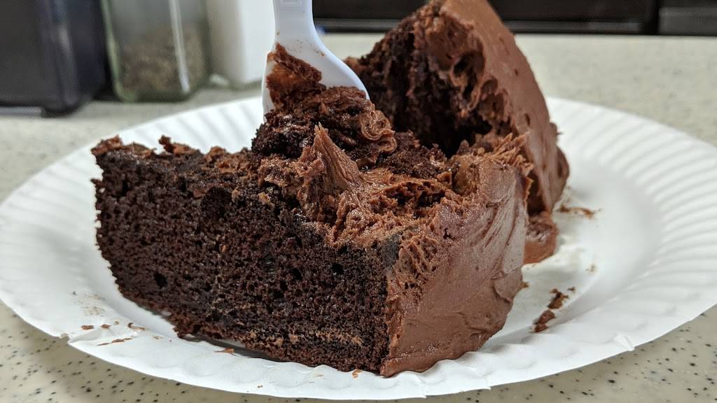 Famous Uncle Als Hotdogs & Fries | restaurant | 2828 Virginia Beach Blvd, Virginia Beach, VA 23452, USA | 7574865727 OR +1 757-486-5727