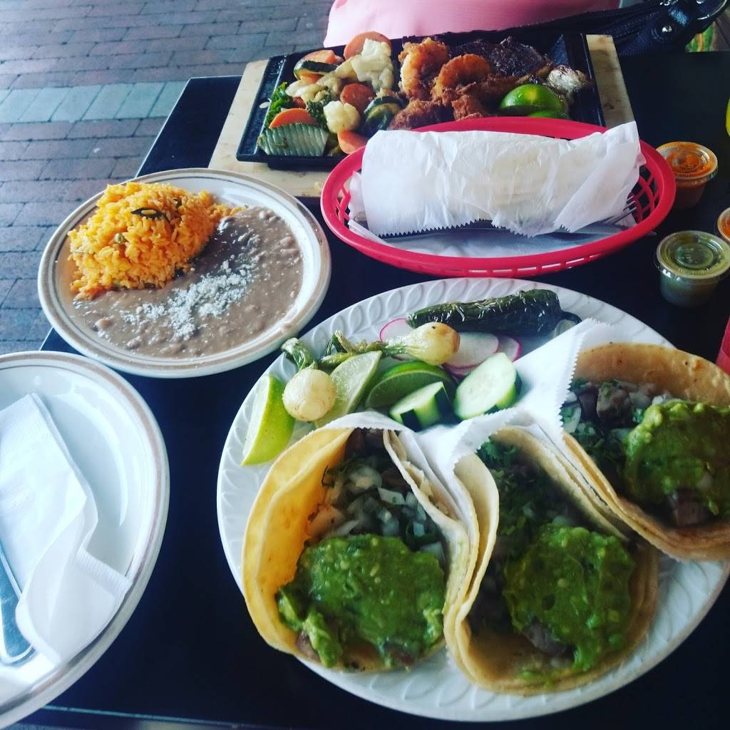 El Gallo Negro 2 | restaurant | 132-07 14th Ave, Flushing, NY 11356, USA | 9293232805 OR +1 929-323-2805