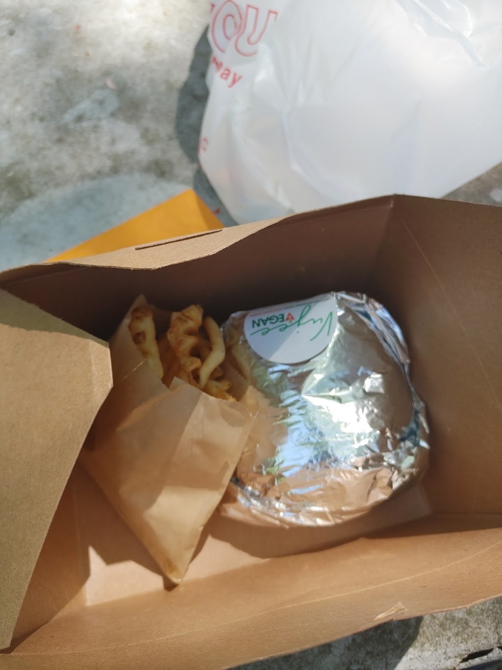 Vujee Vegan | restaurant | 4550 Meridian St N Unit-C, Huntsville, AL 35811, USA | 2564696099 OR +1 256-469-6099