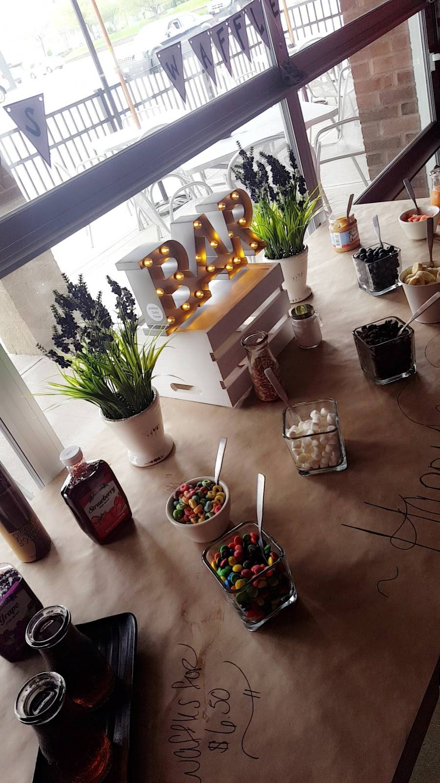 Two Bucks Parma | restaurant | 7880 Broadview Rd, Parma, OH 44134, USA | 2162366555 OR +1 216-236-6555