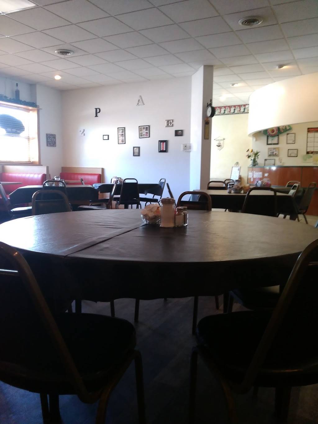 Chubeez | restaurant | 3276 Footville-Richmond Rd, Dorset, OH 44032, USA | 4408582222 OR +1 440-858-2222