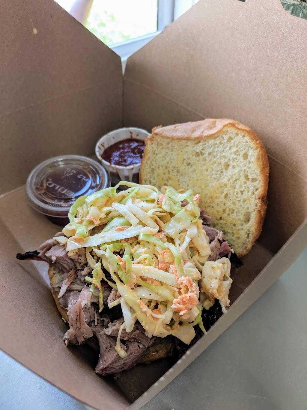 Red Wolff Kitchen | restaurant | 144 Hemlock Dr, Bakersville, NC 28705, USA | 8286889332 OR +1 828-688-9332