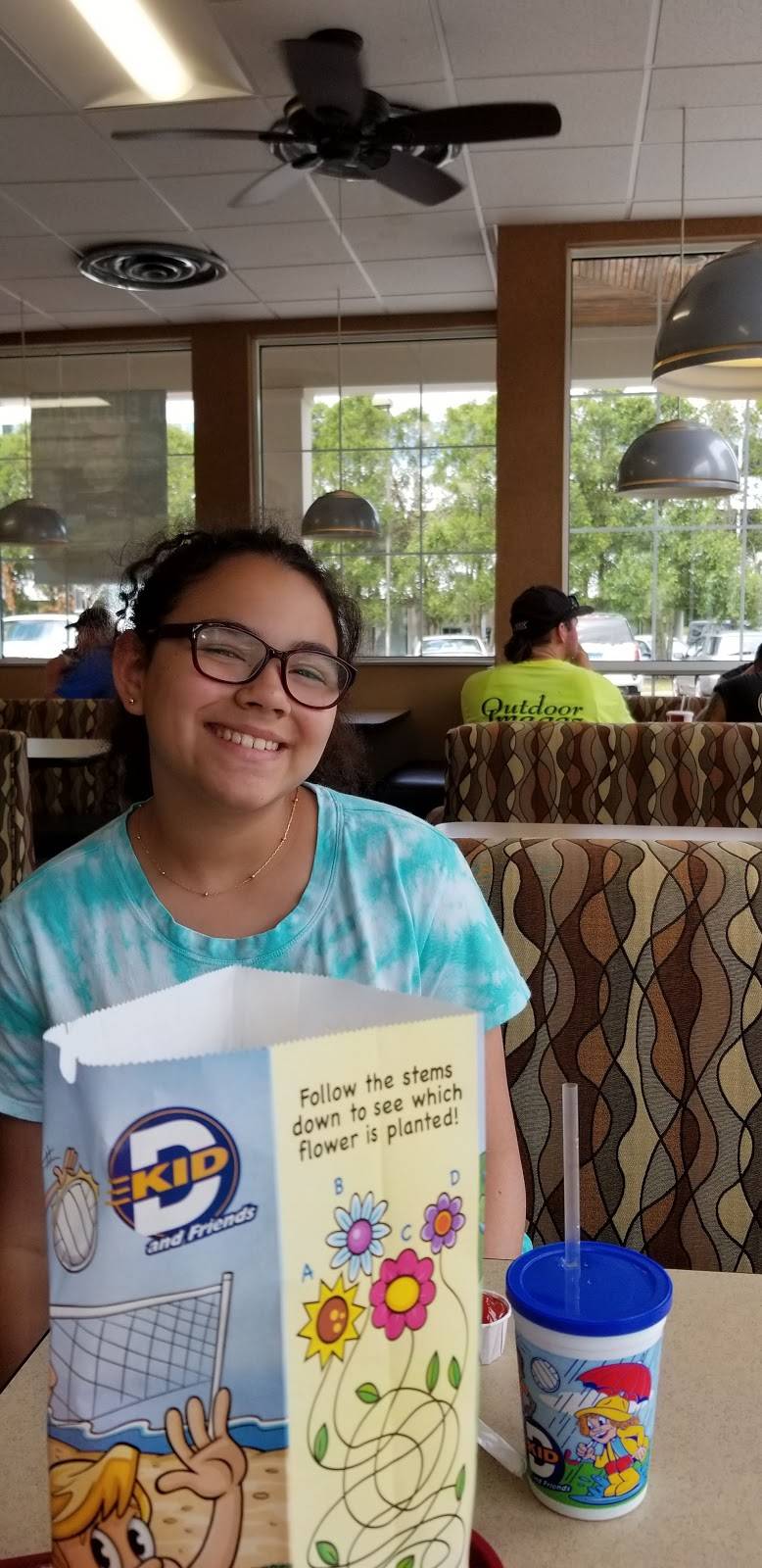 Duchess of Danbury | restaurant | 104 Mill Plain Rd, Danbury, CT 06811, USA | 2037437611 OR +1 203-743-7611