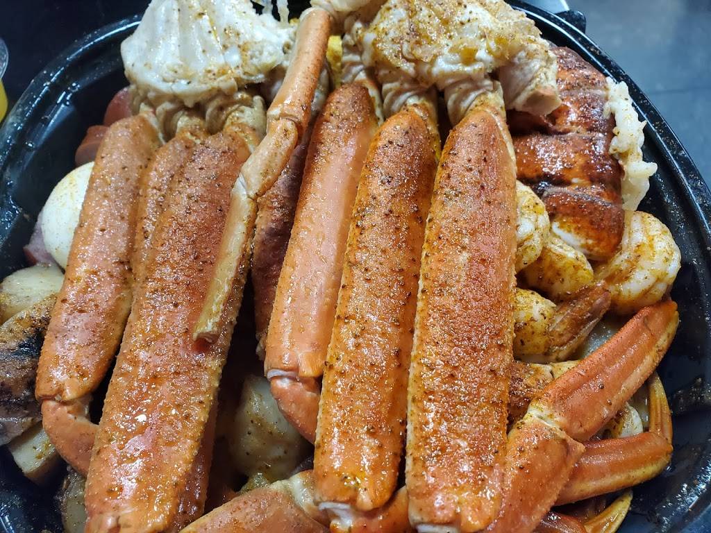 DeeOs Seafood | restaurant | 2256 N Germantown Pkwy, Cordova, TN 38016, USA | 9014435312 OR +1 901-443-5312