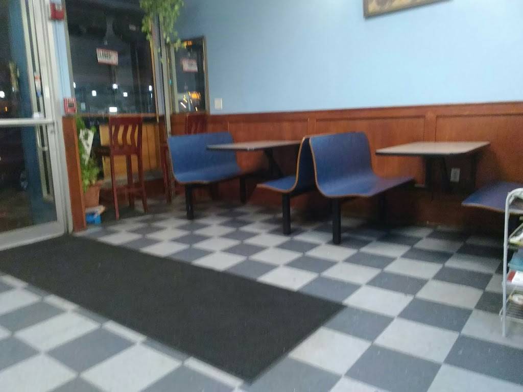 Forest Hills Pizza | restaurant | 3722 Washington St, Boston, MA 02130, USA | 6175536547 OR +1 617-553-6547