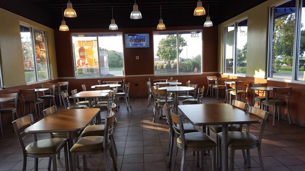 Burger King | restaurant | 2320 US-34, Oswego, IL 60543, USA | 6305540218 OR +1 630-554-0218