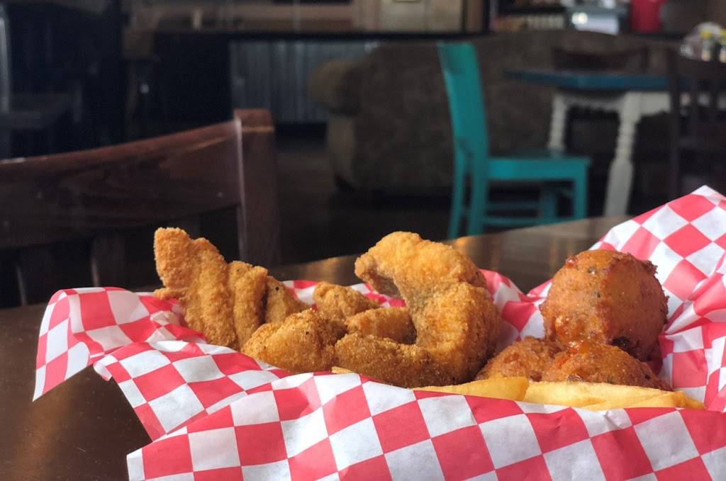 Catfish Corral | restaurant | 909 FM148, Crandall, TX 75114, USA | 9724723623 OR +1 972-472-3623