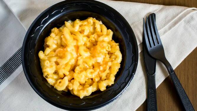 Bennetts Bread & BBQ | restaurant | 128 Montgomery St, Bloomfield, NJ 07003, USA | 9737433700 OR +1 973-743-3700