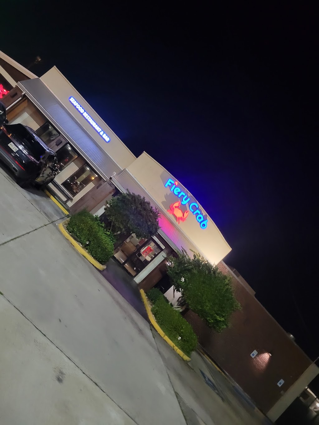 Fiery Crab Seafood Restaurant And Bar | restaurant | 6131 W Park Ave, Houma, LA 70364, USA | 9857465366 OR +1 985-746-5366