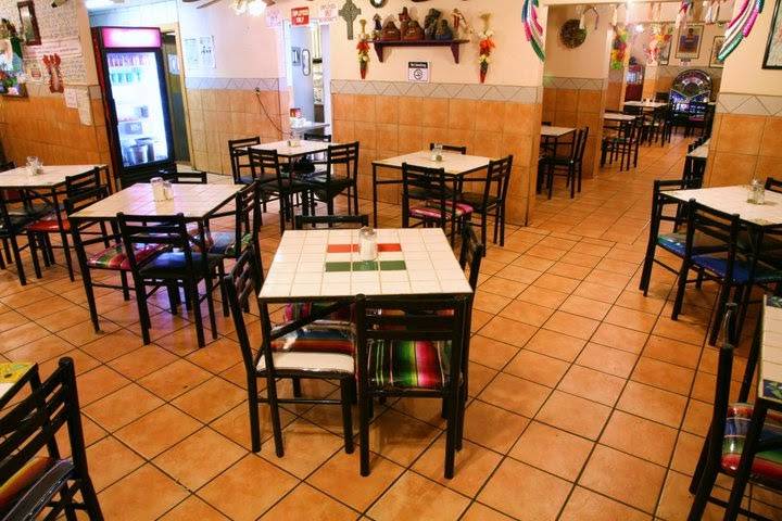 Taqueria Chapala Jalisco | restaurant | 1808 N New Braunfels Ave, San Antonio, TX 78208, USA | 2103682966 OR +1 210-368-2966
